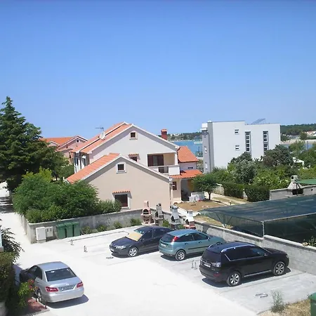 Vukovic شقة